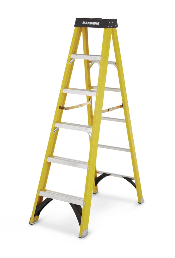 MAXIMUM Grade 1A Fibreglass Step Ladder, 300-lb 6-ft O2